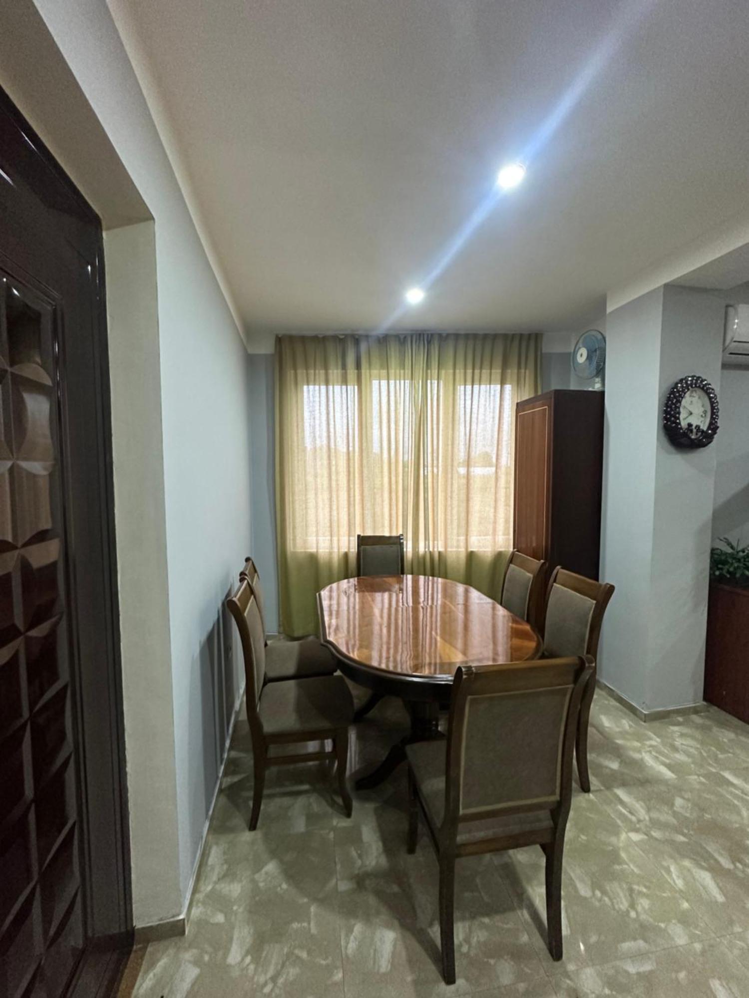 Hotel Уреки Экстерьер фото