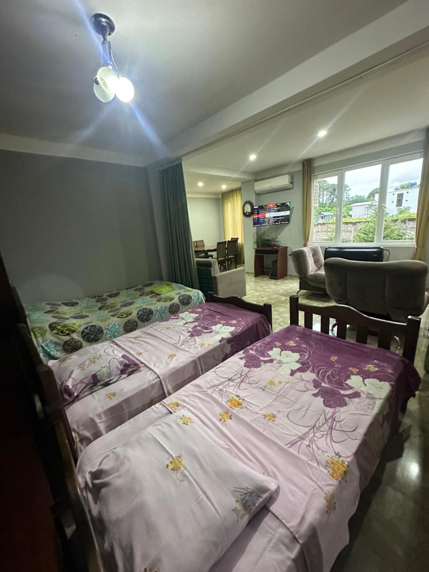 Hotel Уреки Экстерьер фото