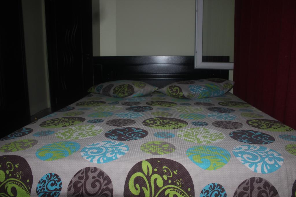 Hotel Уреки Экстерьер фото