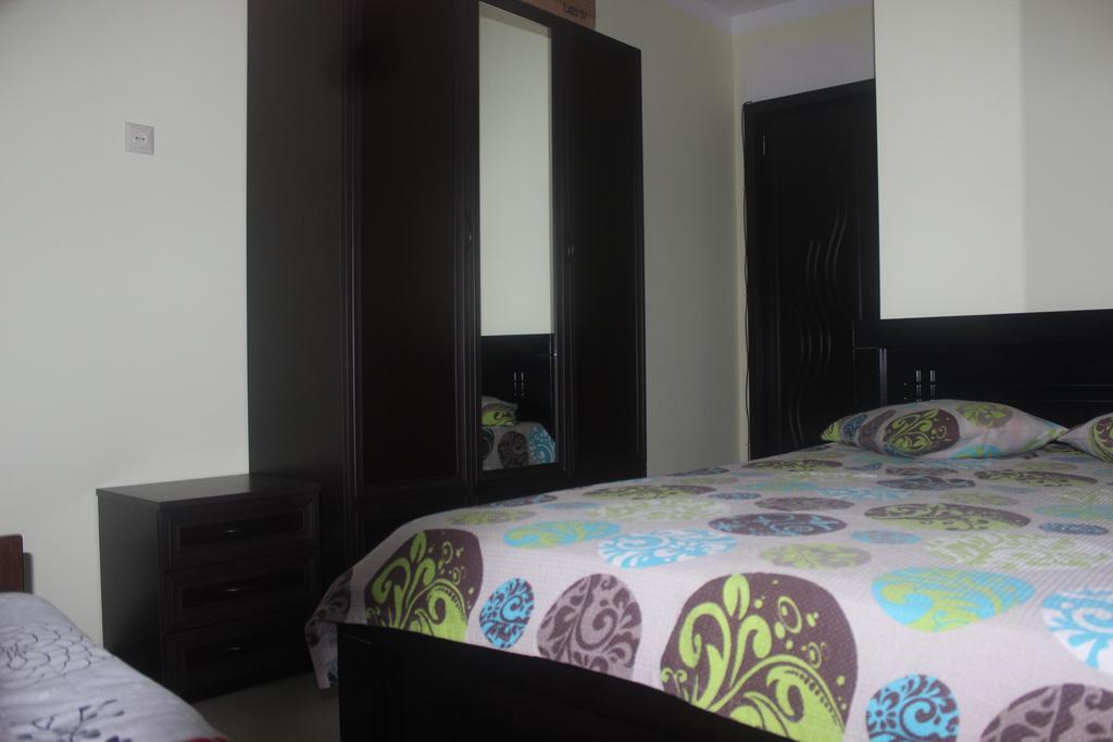 Hotel Уреки Экстерьер фото